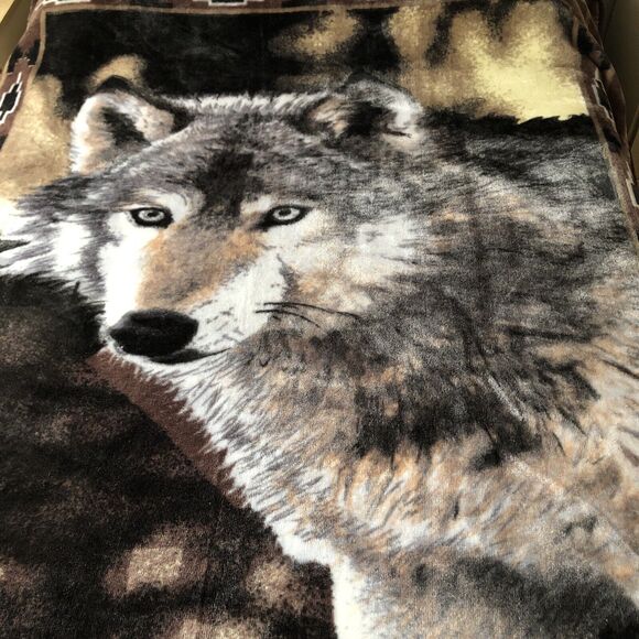 Shavel Fleece Wolf Blanket Hi Pile Throw 63x74 Outdoors Wilderness Lodge Cabin - Picture 5 of 12